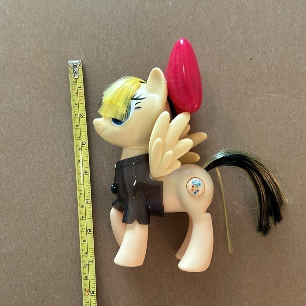 EUC My Little Pony The Movie singing songbird serenade SIA musical toy & outfit - Picture 7 of 9